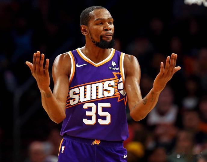 如果火箭本赛季无缘总冠军，这三人难辞其咎：1、主教练乌杜卡，他固执到拒绝聘请专