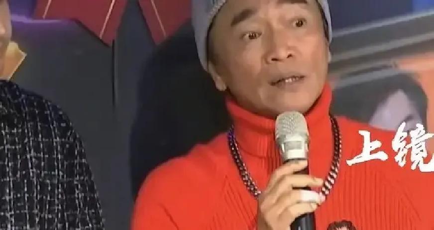 吴宗宪在直播里突然说想请周杰伦当他明年演唱会的嘉宾。他说两人十几年没同台，歌