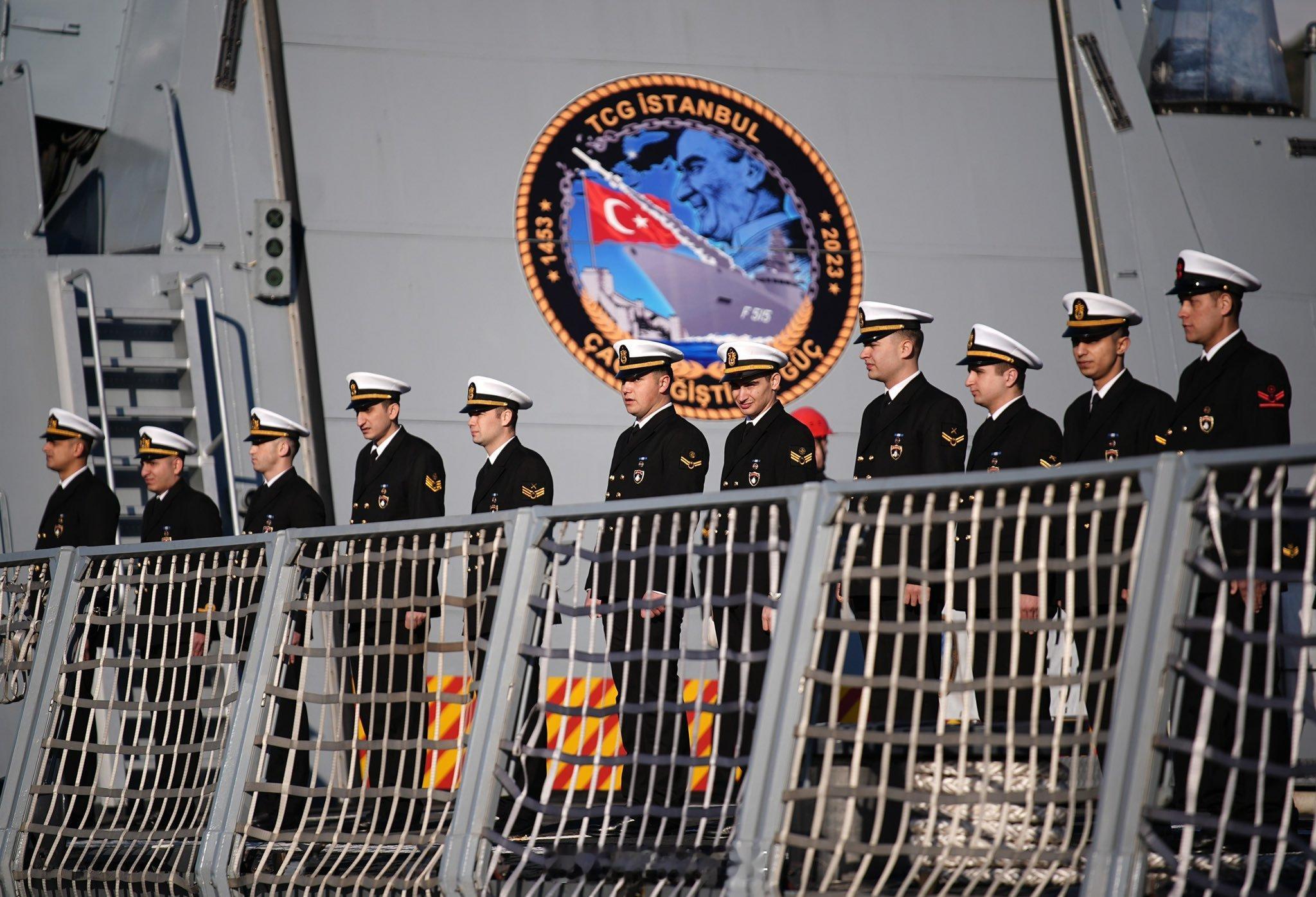 烽火问鼎计划每天认识一件兵器全球武器装备盘点以“阿纳多卢”号、“伊斯坦布尔”号