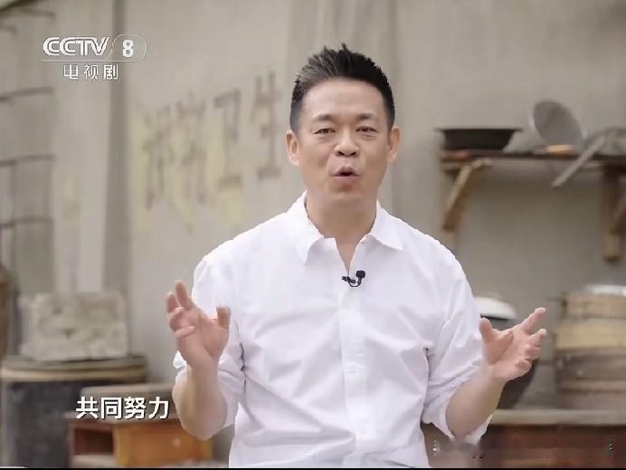 电视剧《主角》火爆出圈，剧中演员也都跟着走红。饰演苟师的孙浩近期在网络上十分活跃