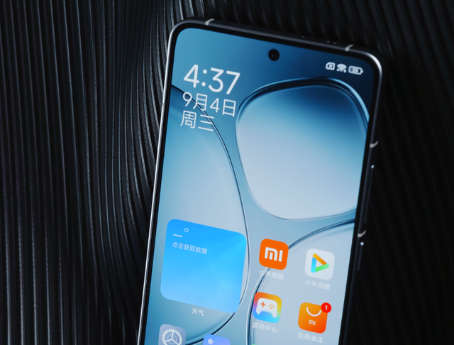 红米果断出手,12GB+512GB降至1884元,至尊版旗舰太香了