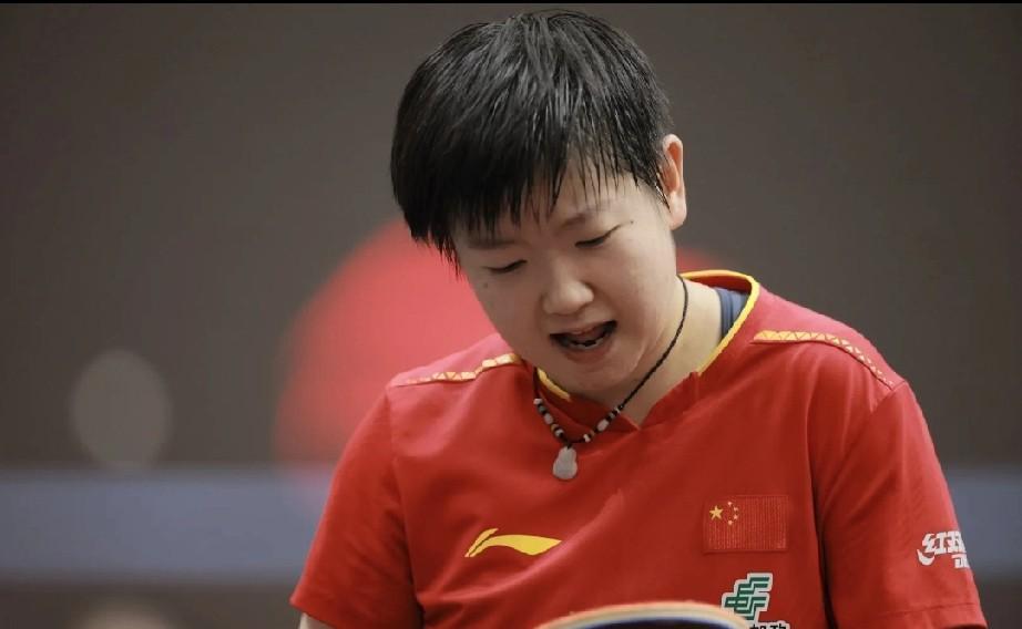 莎莎这训拍的样子也太可爱了吧，飒飒又不听话了吗？还得是莎莎，即使激恼也让人