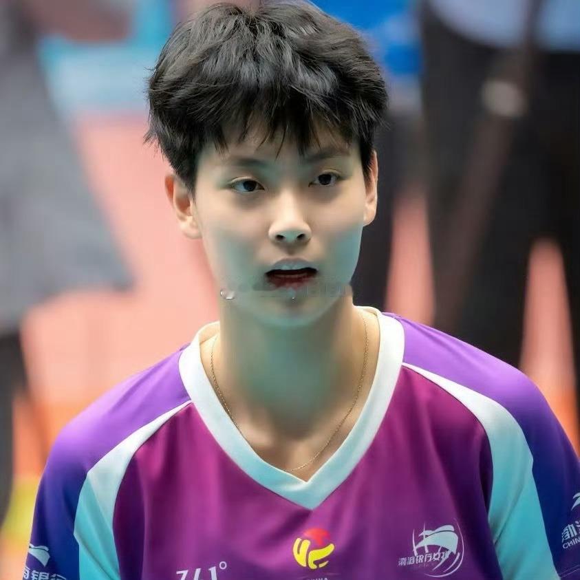 📊🇨🇳刘美君：（4局）▶️20分：38扣17中3失误2被拦（成功率45%效