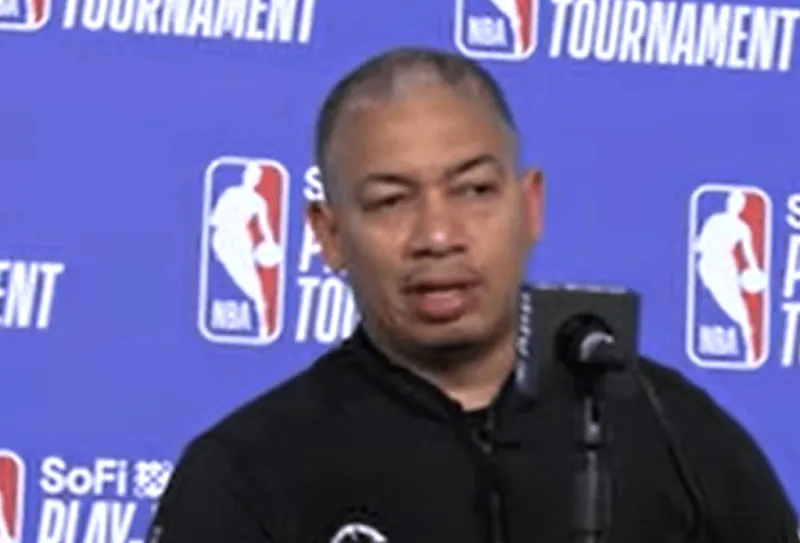 NBA附加赛快船121-126不敌勇士，被淘汰出局。赛后，卢接受了记者采访，