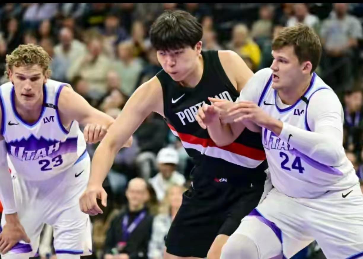 不吐不快!已经忍了好几天了,看了杨瀚森在场上迷茫的状态,不得不说一句了:依靠强硬