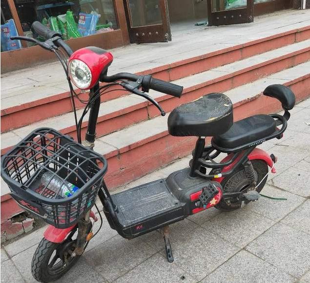 百元买“神仙”电动车？实测曝光多重安全漏洞，售后维权无处找人？ 几百块钱就能