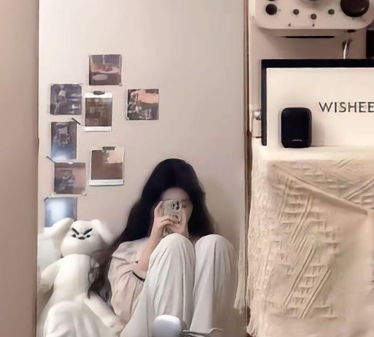 两口子要想感情好，老公的做法非常重要第一：要像个男人一样，懂得站出来保护老婆，