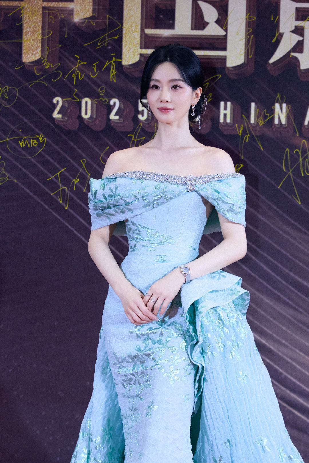 刘诗诗中国影视之夜生图，一姐还是一如既往的高贵优雅​​​