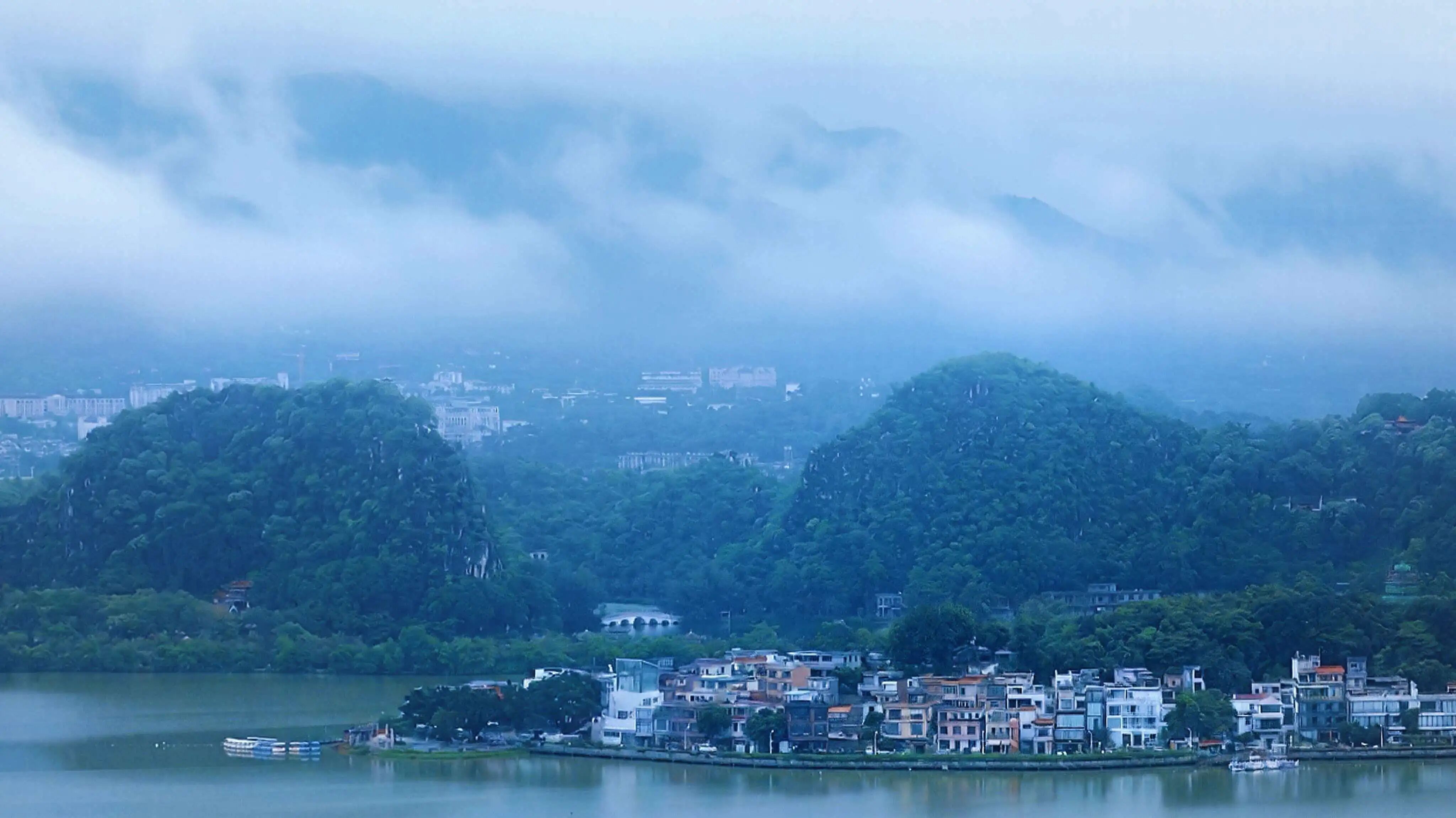 限定款肇庆星岩烟雨刷屏上线宝藏肇庆！