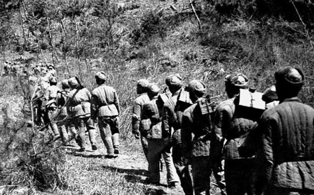 1951年5月27日，志愿军180师突围遭遇重重困境，大量零散部队被困在敌后方，