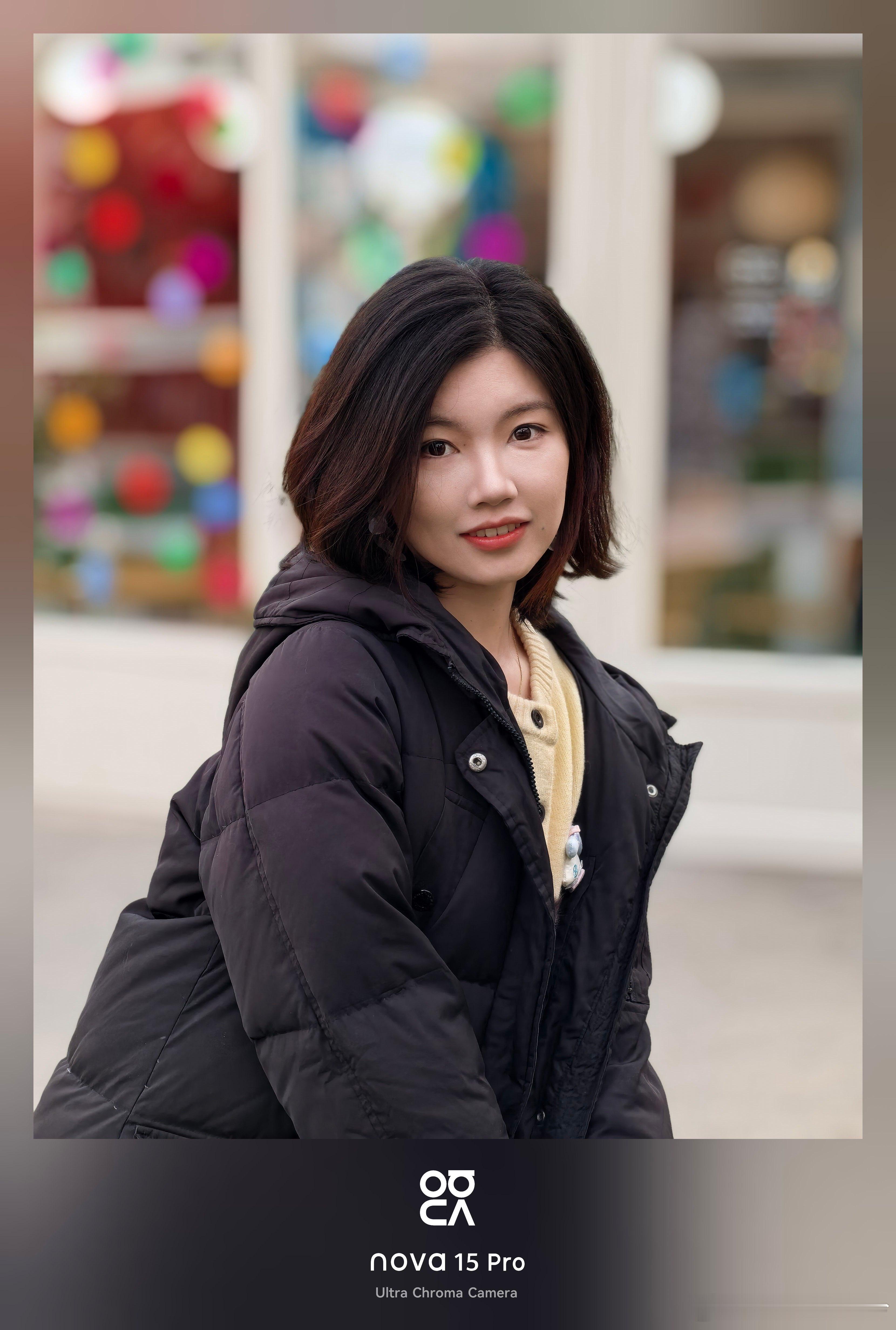 相比于主摄拍人像，长焦人像能更突出人物，同时带来更好的纵深感。华耀OV，四家3