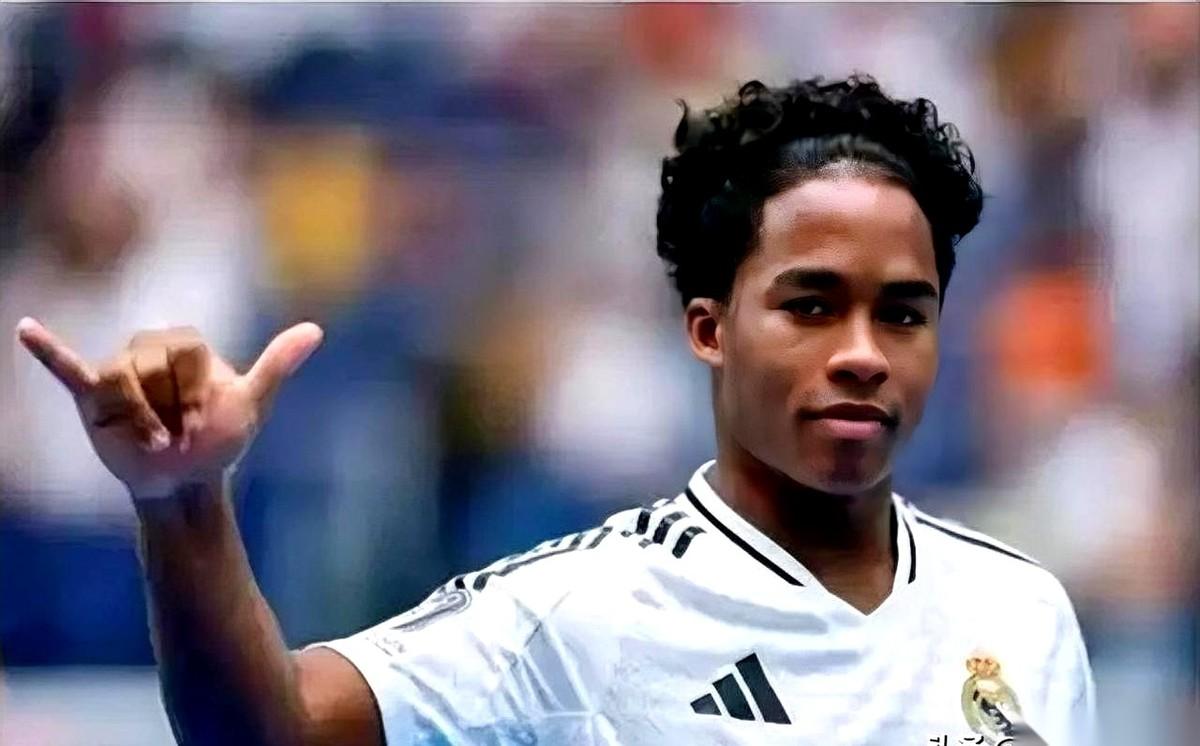 皇马那个天才，恩德里克，说冬天要租出来？求求了，可千万别来。我话就放这儿，这