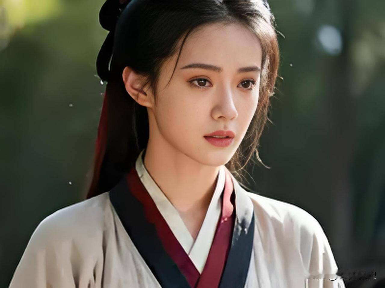 吕布被杀前，曹操问其女吕玲绮：你愿嫁我儿曹彰吗？吕玲绮只回了一句话，曹操听后叹道