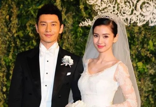 黄晓明已经离婚了，有一次他说，没离婚之前，Angelababy经常几天都不着家，