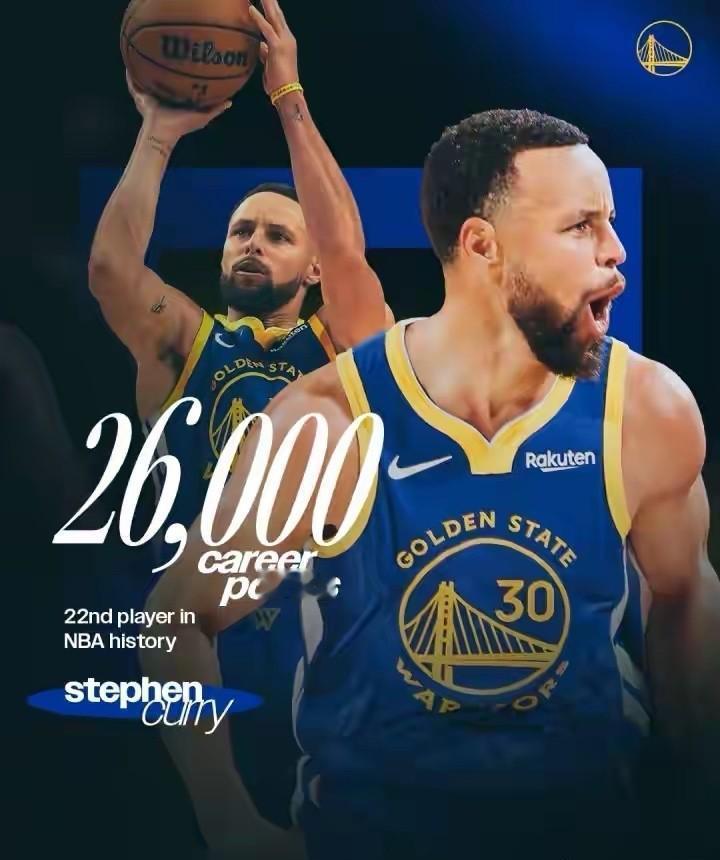 库里圣诞夜一战，追平科比。现役第一圣诞杀手，不是詹姆斯。他第三节一个普通上篮