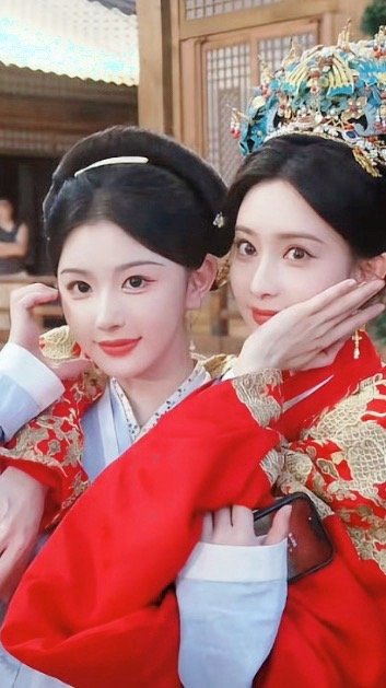 谁懂啊！剧里虐得肝疼，剧外甜到齁😭逐玉热播，孔雪儿采访里说孟子义的萌点超可爱