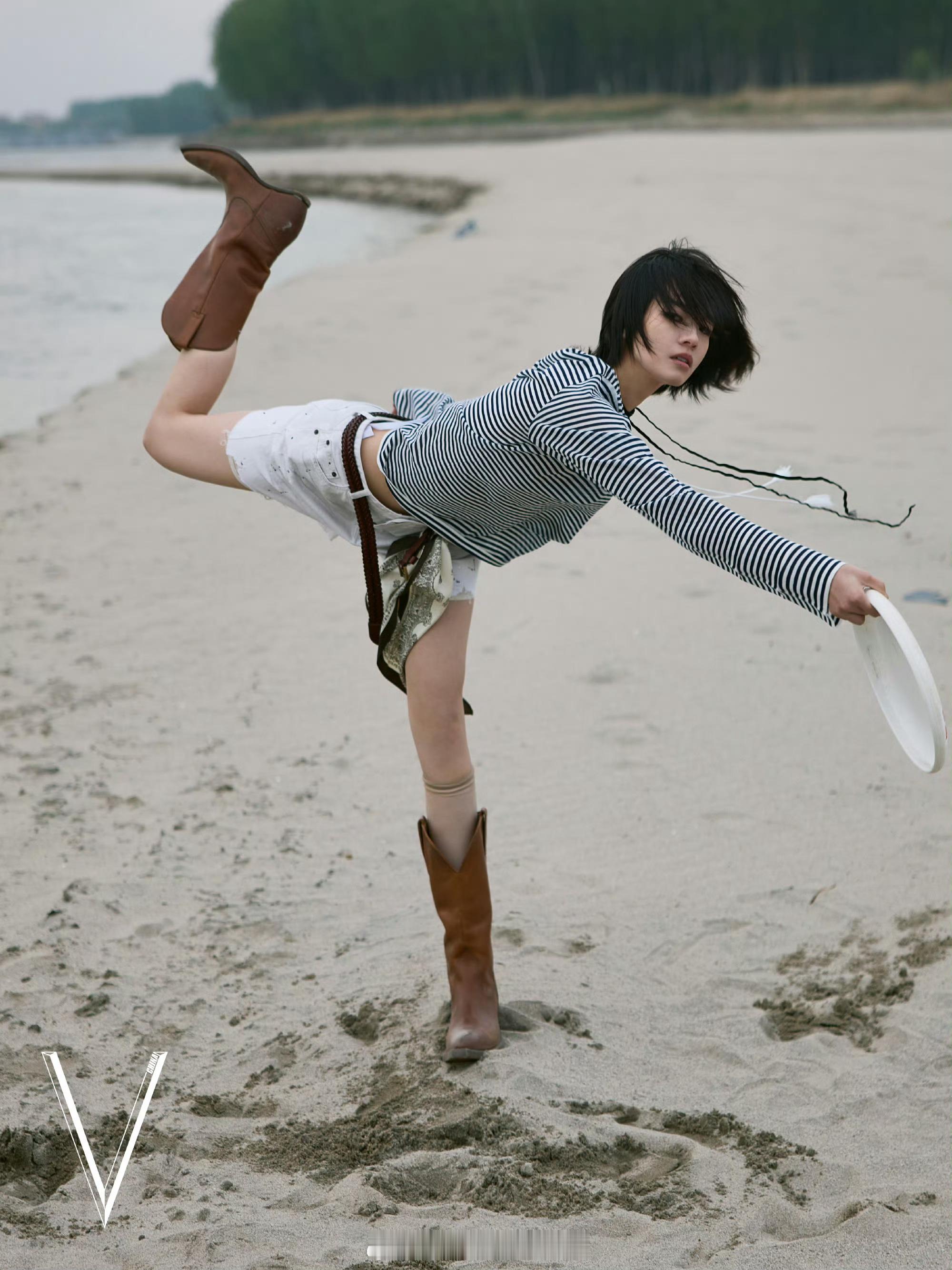 MOK_Magazine李庚希/范欣/VMagazineChina