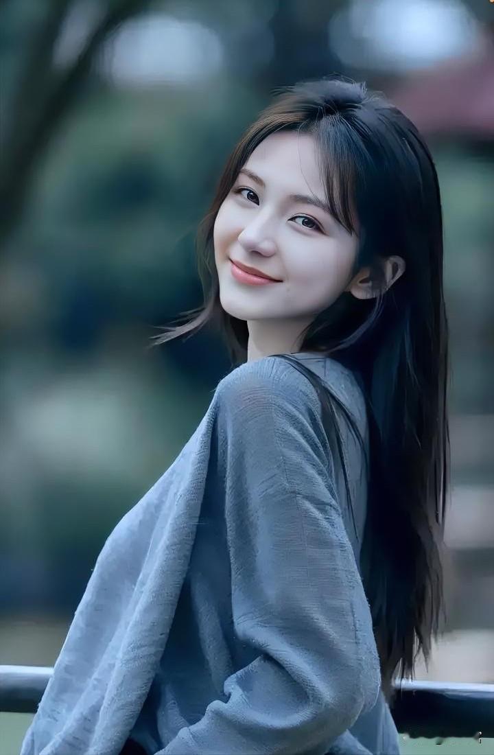 成年人必须死记的10条人性真相，越早懂越少吃亏混社会久了才明白，真正能保护