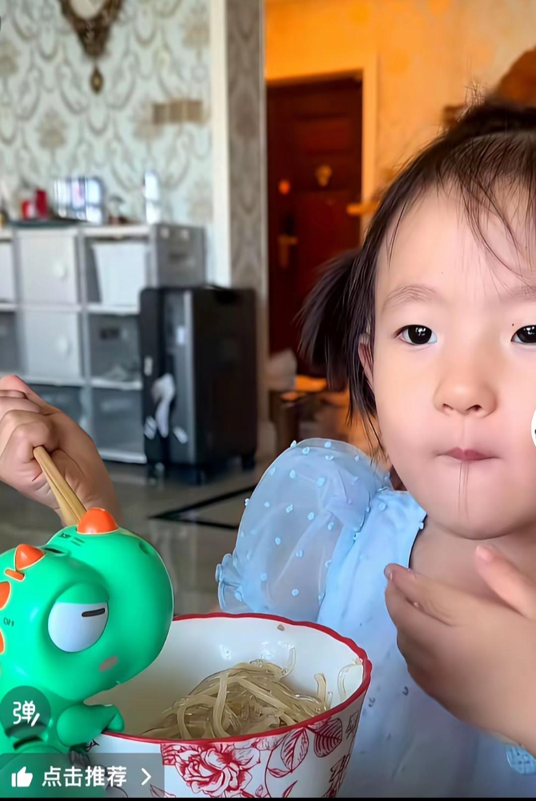 自从黄一鸣不知天高地厚的把号作没以后，虽然急得跟热锅上的蚂蚁一样，但又无可奈何，