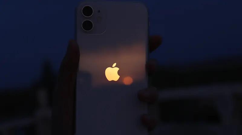 苹果发紧急提醒让iPhone用户立即更新，这事儿可不能小瞧。一般紧急更新，大概率