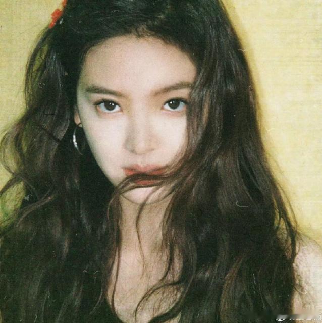 孟子义章若楠内娱百灵鸟之争本以为是一个轻松的音乐竞技，没想到孟子义和章若楠的对决