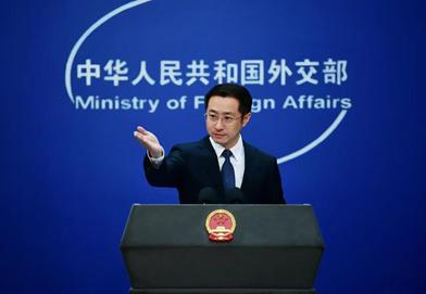 乌克兰给菲律宾武器，对付俄军手段要用中国身上，中方回了一句话2025年9月初