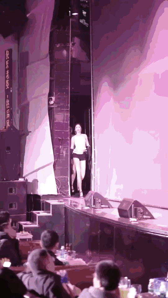 至今为止没有发现，长得漂亮的坏处！