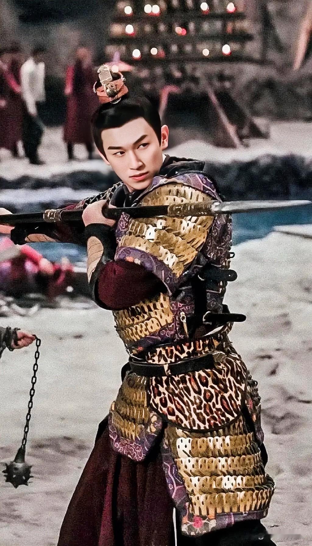 中晚唐的官职的贬值有多快呢，卢凌风引以为傲的“中郎将”，到了李隆基晚年，安禄山手