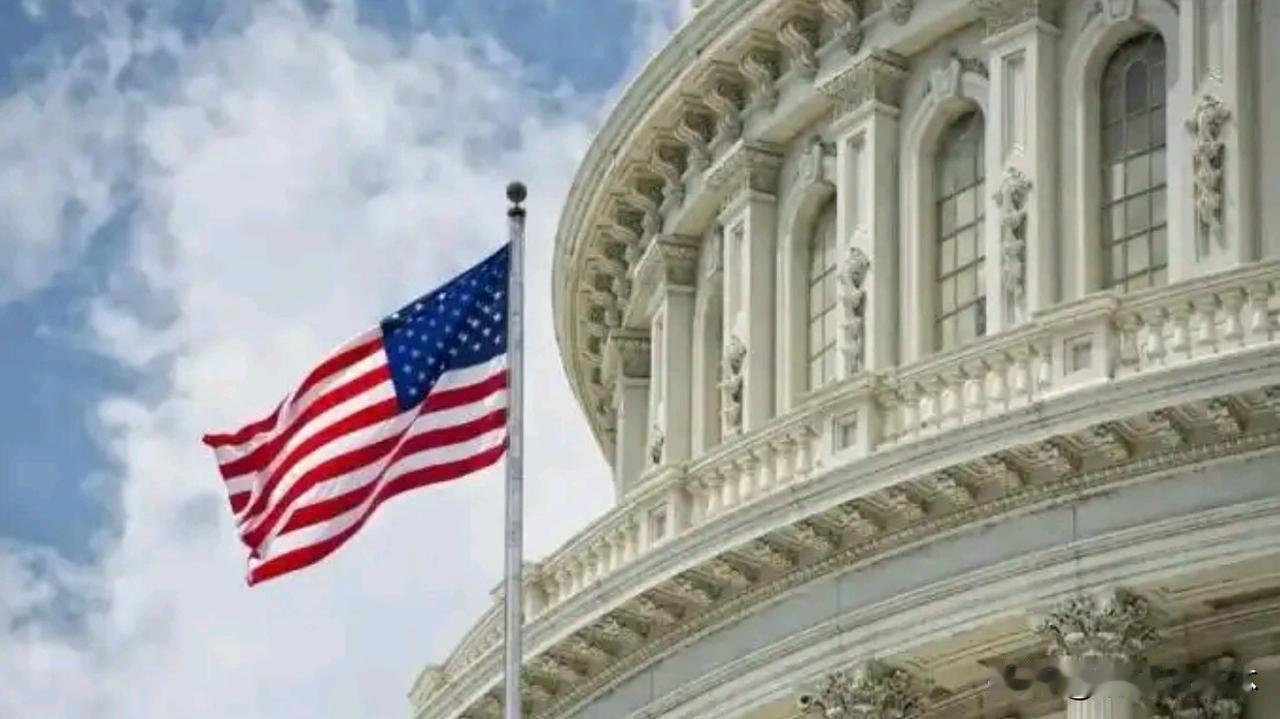 近日，美国在芯片出口政策上动作不断，先是因中方迟迟未批准购买英伟达H200芯片而