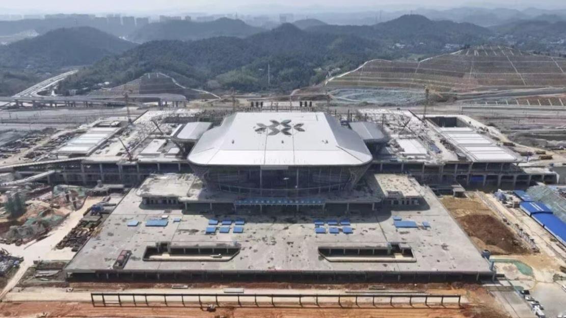 进度条刷新！长沙高铁西城站房主体轮廓已现，“杜鹃花开”即将惊艳绽放！五一假期