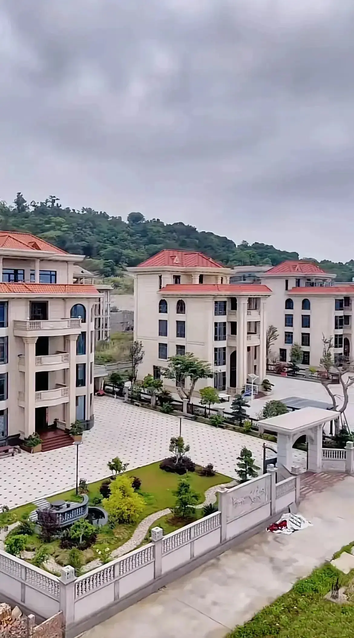 如果农村是这样的，你会下乡去住吗？