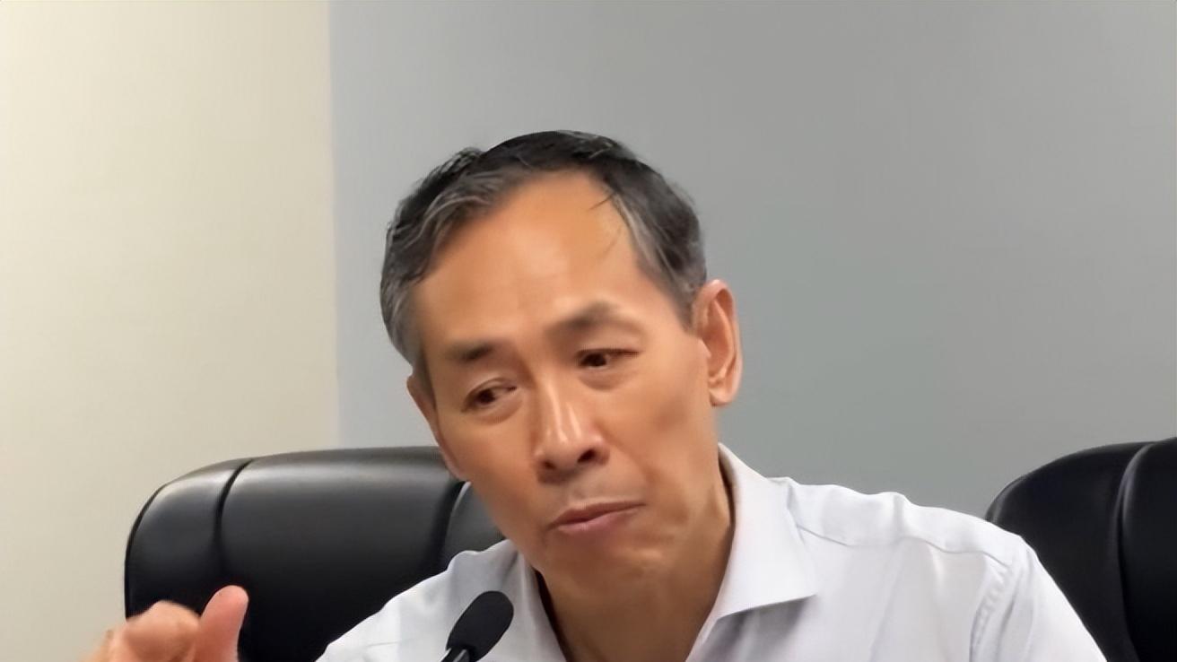 记者暗示北京更衣室失控!许利民方硕争执,杰曼0分为做掉主帅?