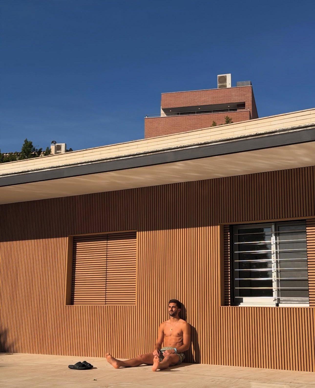 费兰·托雷斯IG：少说多做。少言少语，用行动证明。少想多做。少许诺，用行动证明