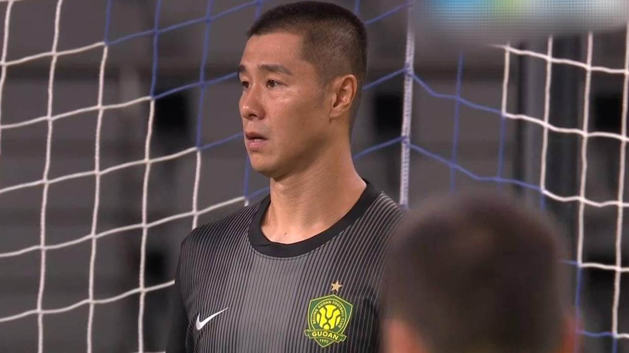 中超积分榜更新！国安3-0完胜，升至第二！申花0-3惨败，新帅开门黑！