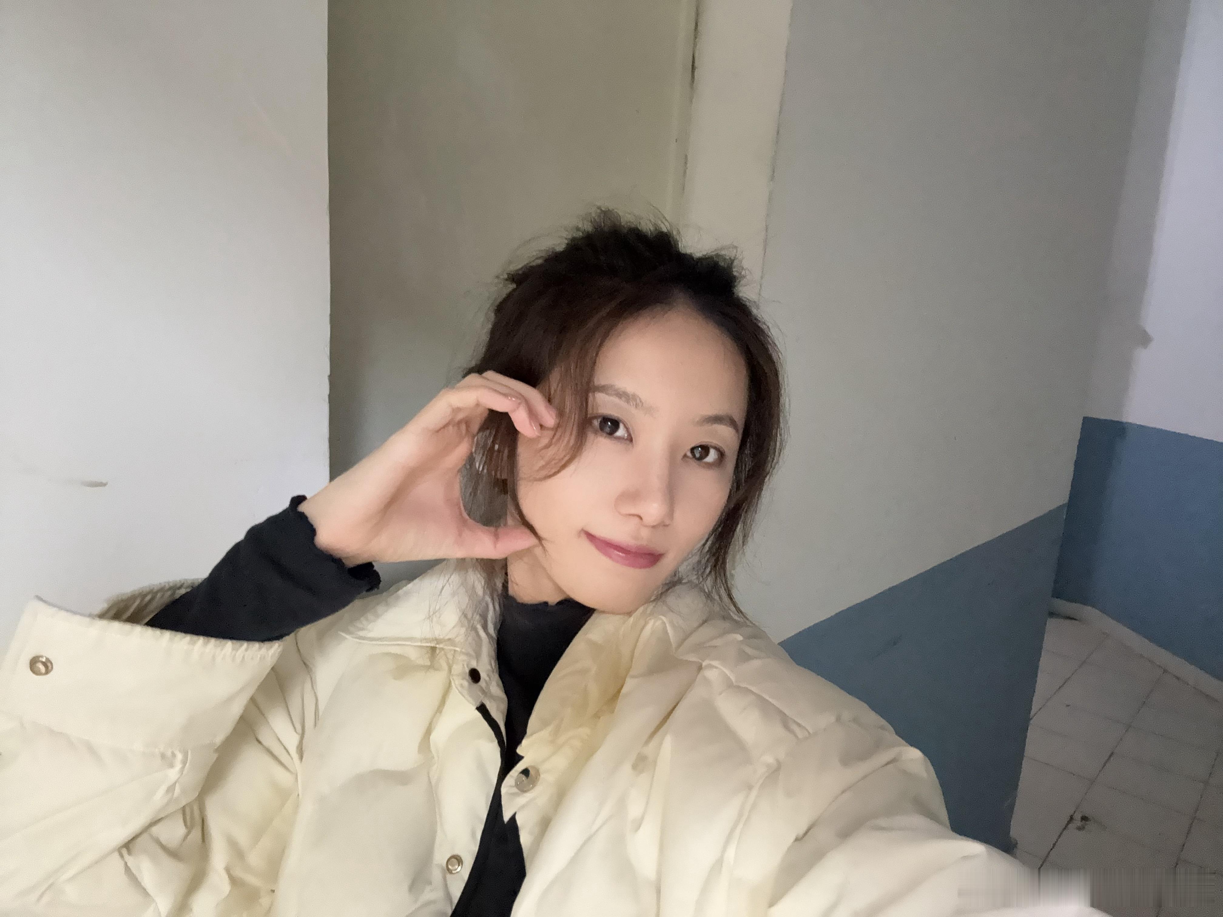 爱你哦给你剥一颗栗子晚安​​​