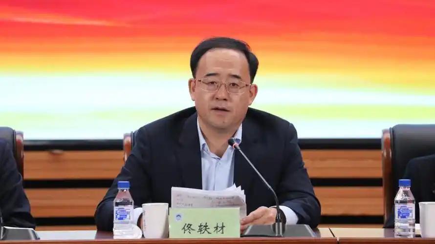 吉林农大新书记上任后第一件事，调研双一流建设，意义非凡！空缺9个月后，吉林农