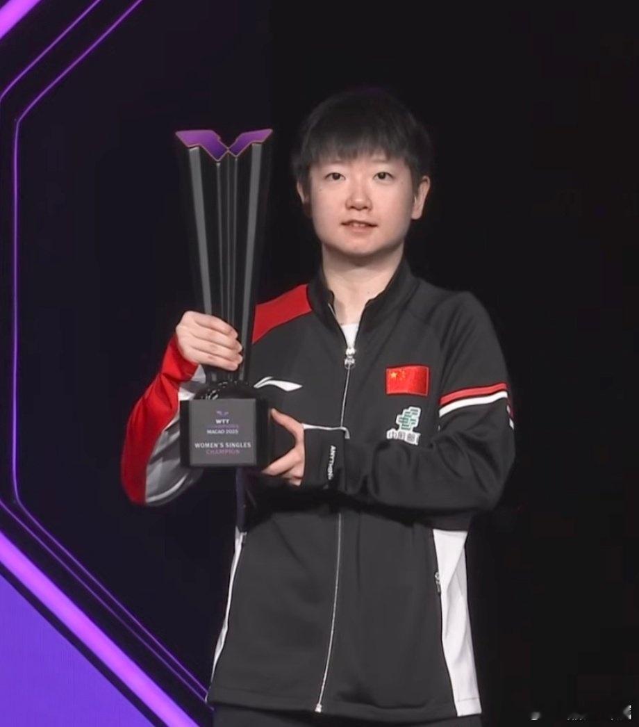 孙颖莎能量人物推荐值破1000万她不只是球台前的风暴，更是穿透屏幕的能量源——