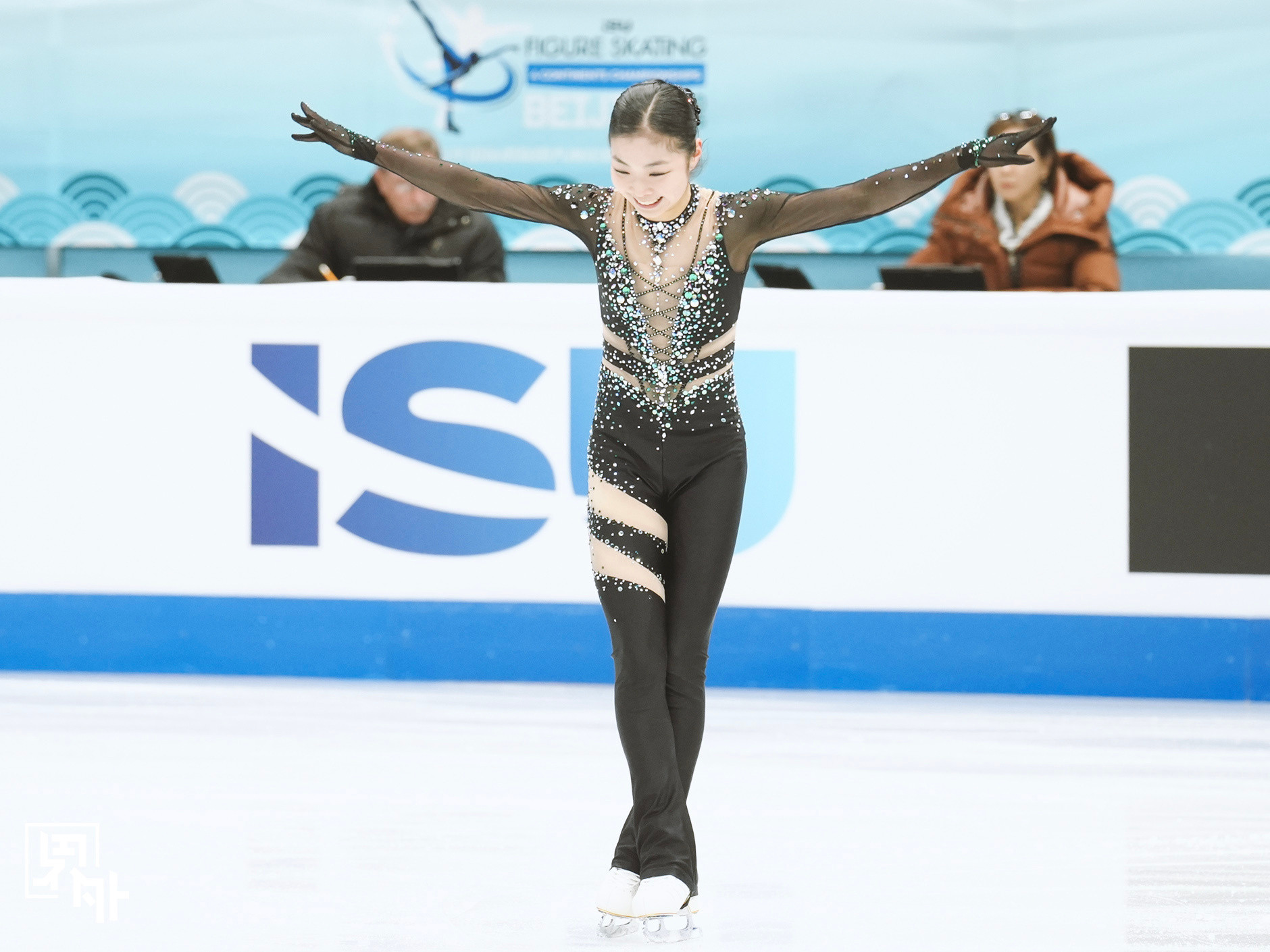 朱易回应落选冬奥阵容2026四大洲花样滑冰锦标赛，张瑞阳、安香怡、朱易先后亮相