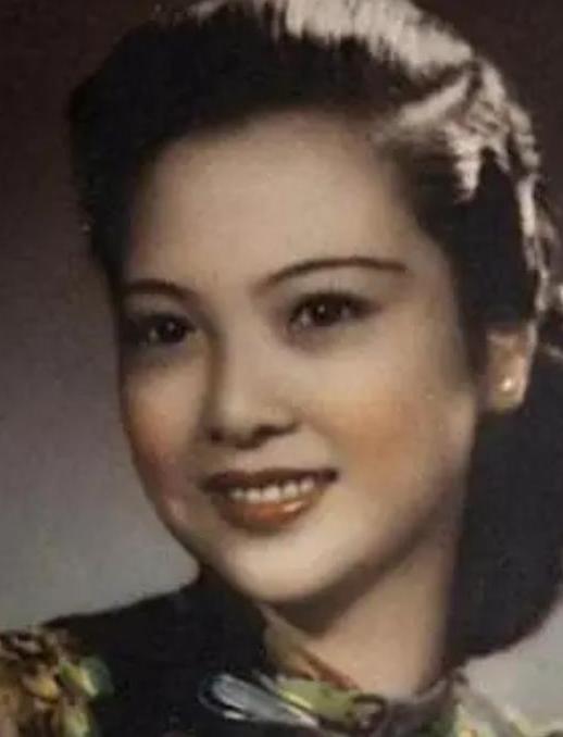 1978年，一伙人突然闯入一户农家，将张春莲带走，正当张春莲的丈夫一头雾水的时候