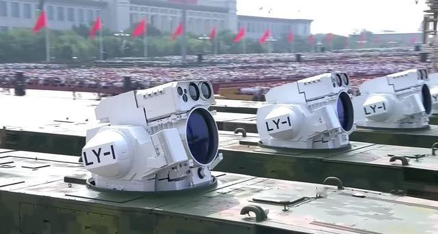 有人想买中国激光武器，刚在阅兵式上亮相，全世界头一次见，就想当场买走？这事儿