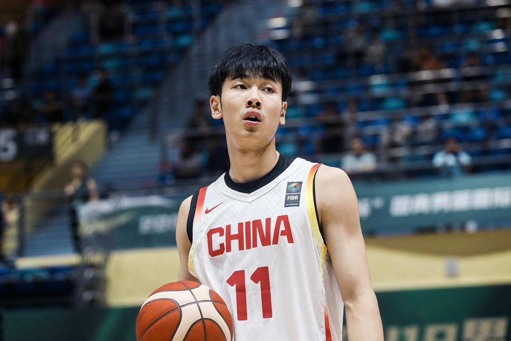 本赛季场均20.8分联赛第2! 媒体人: 张博源把教练和队友打服了