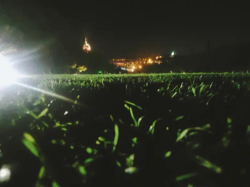 预算25万，君越和帕萨特怎么选，得看使用场景。动力上，君越全系2.0T，237