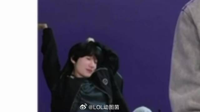 Peanut：HLE的比赛真好看有点像臭酱汤好吃但有时候会恶心你一下！在今日