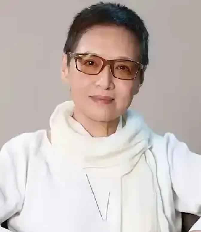 胡因梦连最后一面都没去见。83岁的李敖躺在台北荣民总医院，托好友传话，说想见一