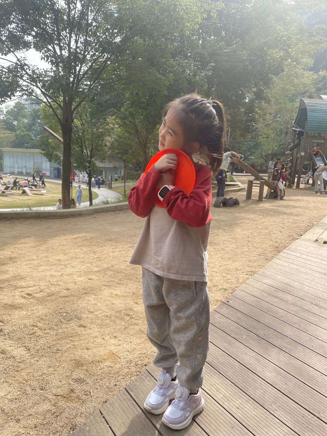 自从带去户外遛娃后，孩子变了…