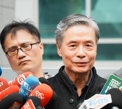 金溥聪开口了。金傅聪称，会等三人调查小组的调查报告完成后，亲自面对媒体，完整说明