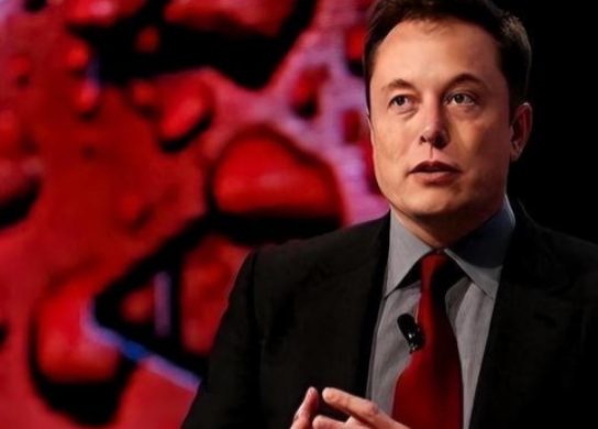 美国被震慑住了？！外国记者问：“美国拥有的核弹头可以摧毁世界1000次，难道你们