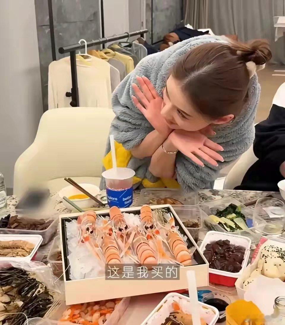 何超莲这不是炫富，这是人家的日常！​​​