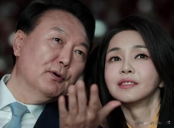 金建希进拘留所不意外，意外的是关押尹锡悦的首尔拘留所不让金建希关在这里！首尔拘