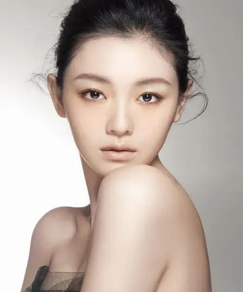 当初嗑"剥虾论"的现在脸疼不？温柔姐姐变复仇女王，这反差比台剧还狗血！嘴上说着为
